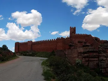 Castillo de Peracense: historia de una de las fortalezas más importantes de Teruel Castillo de Peracense: historia de una de las fortalezas más importantes de Teruel