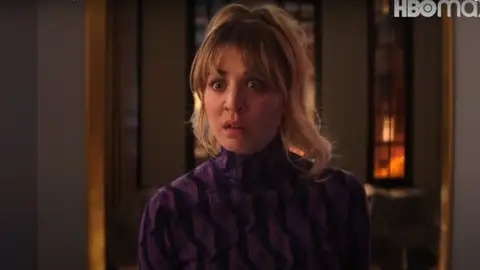 Kaley Cuoco vuelve con 'The flight attendant' Kaley Cuoco vuelve con 'The flight attendant'
