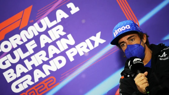 Fernando Alonso, ante los medios Fernando Alonso, ante los medios