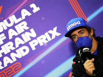 Fernando Alonso, ante los medios Fernando Alonso, ante los medios