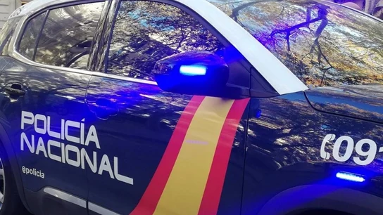 Vehículo de la Policía Nacional Vehículo de la Policía Nacional