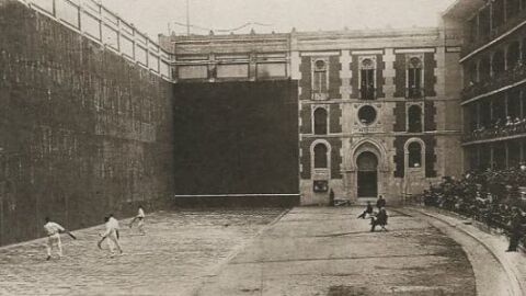 Frontón de Beti Jai en 1916