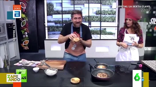 El mensaje de un cocinero de la tele asturiana a Zapeando: "Sacadme haciendo algo bien porque siempre que salgo es porque hago algo mal" El mensaje de un cocinero de la tele asturiana a Zapeando: "Sacadme haciendo algo bien porque siempre que salgo es porque hago algo mal"