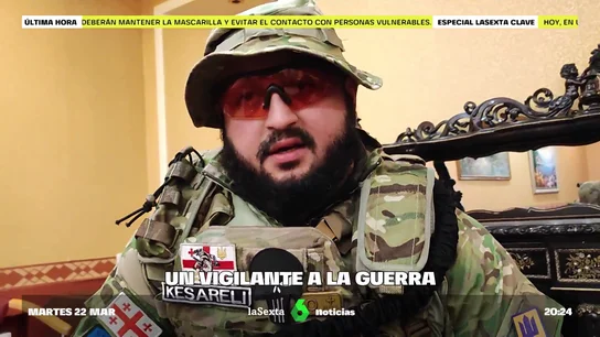 De una discoteca de Granada a luchar contra Rusia: la historia de un soldado georgiano que lo ha dejado todo por apoyar a Ucrania De una discoteca de Granada a luchar contra Rusia: la historia de un soldado georgiano que lo ha dejado todo por apoyar a Ucrania