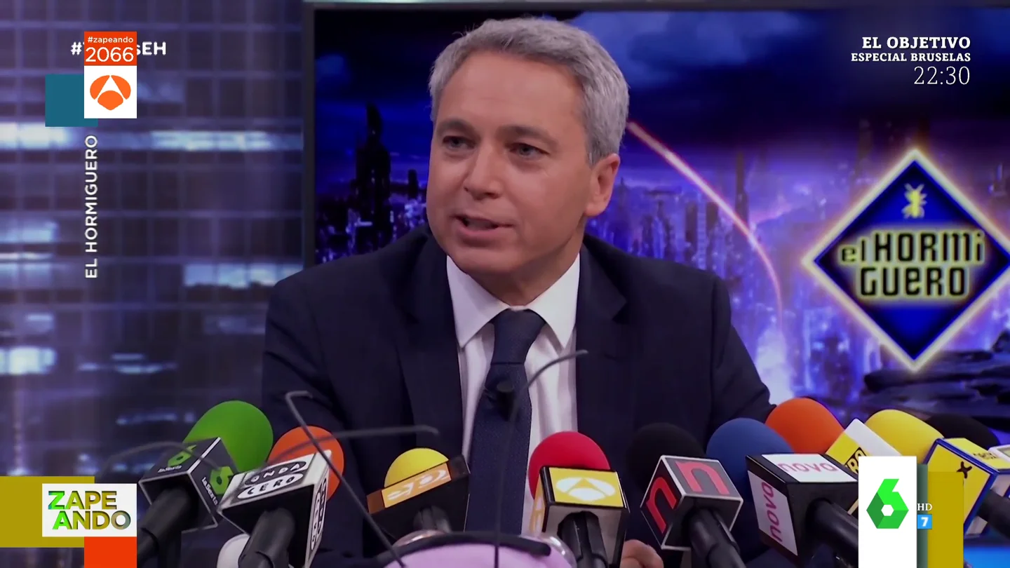 La confesión de Vicente Vallés sobre sus entrevistas a los políticos: "Intento que todas las preguntas que hago molesten" La confesión de Vicente Vallés sobre sus entrevistas a los políticos: "Intento que todas las preguntas que hago molesten"