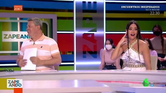 "Me está insultando por aquí alguien": la sorpresa de Cristina Pedroche en pleno directo de Zapeando "Me está insultando por aquí alguien": la sorpresa de Cristina Pedroche en pleno directo de Zapeando