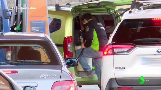 Esta es la gasolinera más barata de España: "He llenado tres bidones de gasolina" Esta es la gasolinera más barata de España: "He llenado tres bidones de gasolina"
