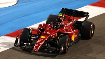 Carlos Sainz, con el Ferrari