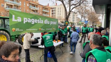 El campo sigue en las calles: centenares de payeses catalanes se manifiestan por el alza de los precios