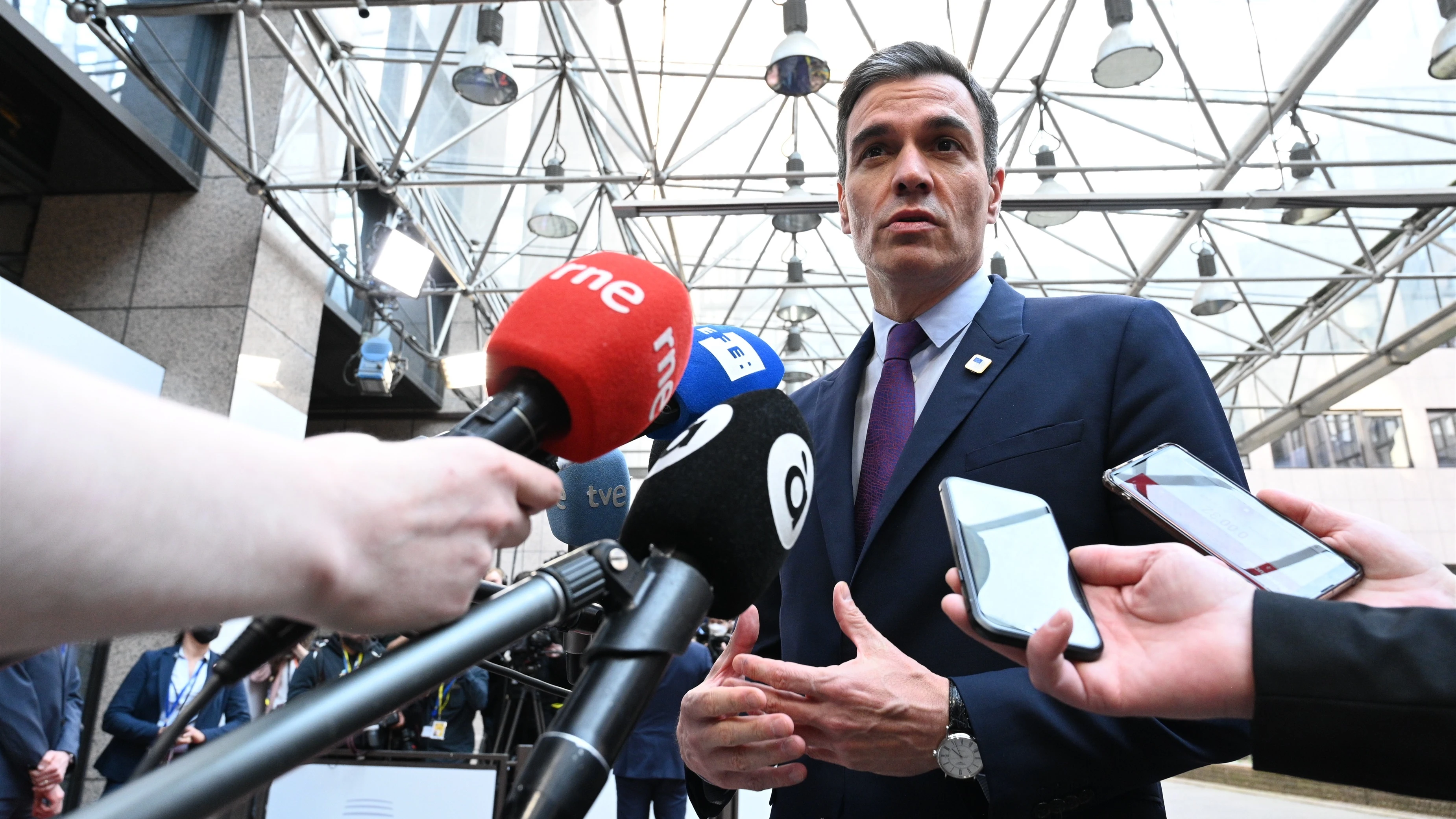 El presidente del Gobierno, Pedro Sánchez, a su llegada a Bruselas.