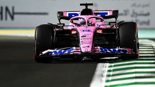 Fernando Alonso, en Arabia Saudita con el Alpine Fernando Alonso, en Arabia Saudita con el Alpine