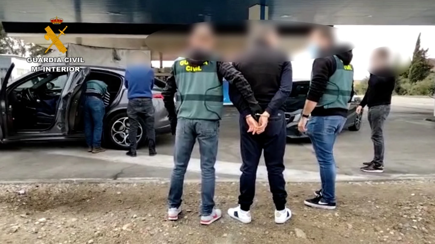 Imagen del detenido por la Guardia Civil Imagen del detenido por la Guardia Civil