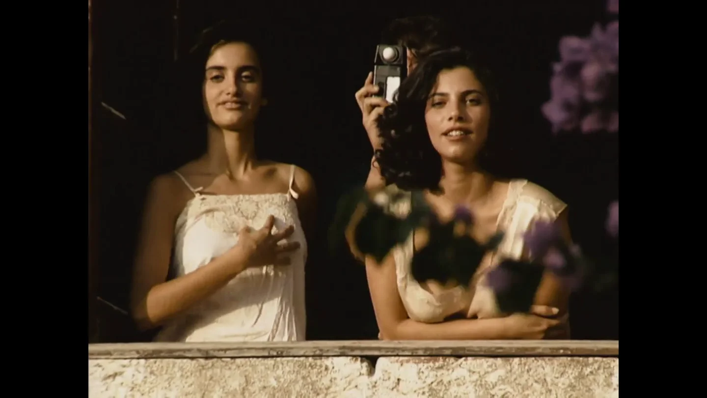 Penélope Cruz y Maribel Verdú en Belle Époque Penélope Cruz, Maribel Verdú, Ariadna Gil y Miriam Díaz-Aroca: así han cambiado las protagonistas de Belle Époque 30 años después