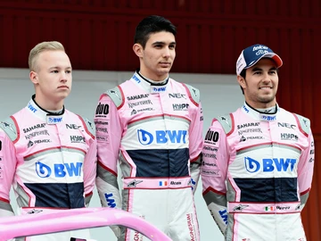 Nikita Mazepin, Esteban Ocon y 'Checo' Pérez en Force India Nikita Mazepin, Esteban Ocon y 'Checo' Pérez en Force India