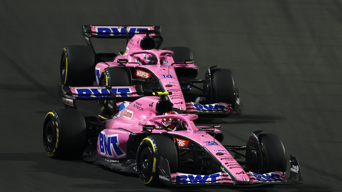 Fernando Alonso y Esteban Ocon Fernando Alonso y Esteban Ocon