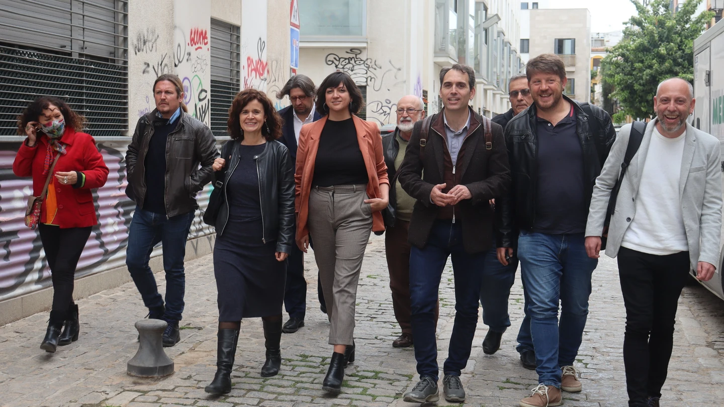 Varios representantes de las formaciones reunidas por una candidatura de izquierdas conjunta Varios representantes de las formaciones reunidas por una candidatura de izquierdas conjunta