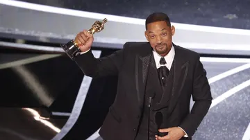 Will Smith recibe el Óscar a mejor actor en la 94 edición de los premios de la Academia de Hollywood