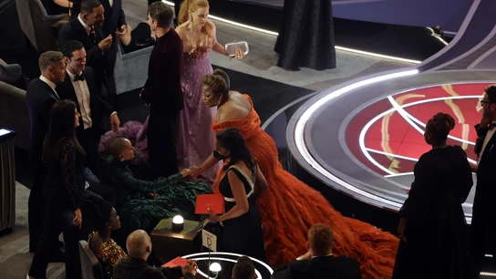 De Lupita Nyong'o a Nicole Kidman: las reacciones al bofetón en directo de Will Smith a Chris Rock Caras de incredulidad