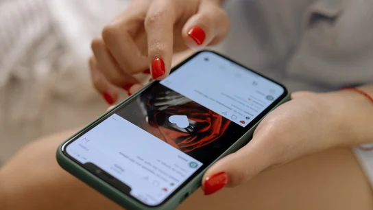 Instagram permitirá contestar a las 'historias' con mensajes de voz e imágenes Actualización en proceso
