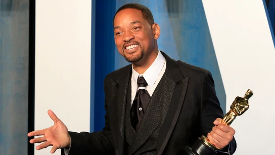 Will Smith se disculpa con Chris Rock y la Academia de los Oscar: "La violencia es venenosa y destructiva" Will Smith se disculpa con Chris Rock y la Academia de los Oscar: "La violencia es venenosa y destructiva"
