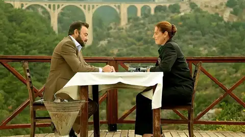 Viaducto de Varda. Tierra Amarga Viaducto de Varda. Tierra Amarga
