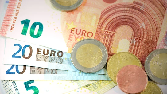 Estas son las monedas de 2 euros que valen hasta 2.000 y puedes tener en la cartera Buscadas por coleccionistas