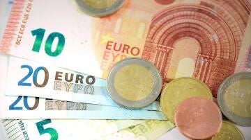 Estas son las monedas de 2 euros que valen hasta 2.000 y puedes tener en la cartera 