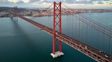 El puente '25 de abril' de Lisboa.
