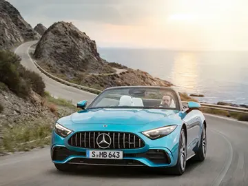 El temido secreto de cuatro cilindros del Mercedes-AMG SL se hace realidad El temido secreto de cuatro cilindros del Mercedes-AMG SL se hace realidad