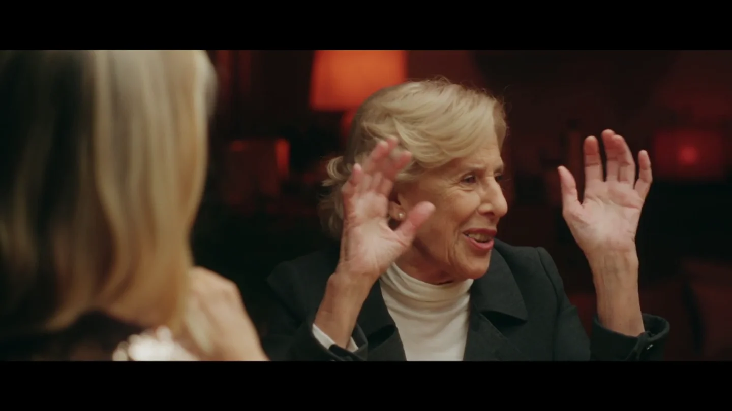 Manuela Carmena insiste en la importancia de la educación sexual: "A mí el sacerdote me decía que era muy sensible y que no podía bailar" Manuela Carmena insiste en la importancia de la educación sexual: "A mí el sacerdote me decía que era muy sensible y que no podía bailar"