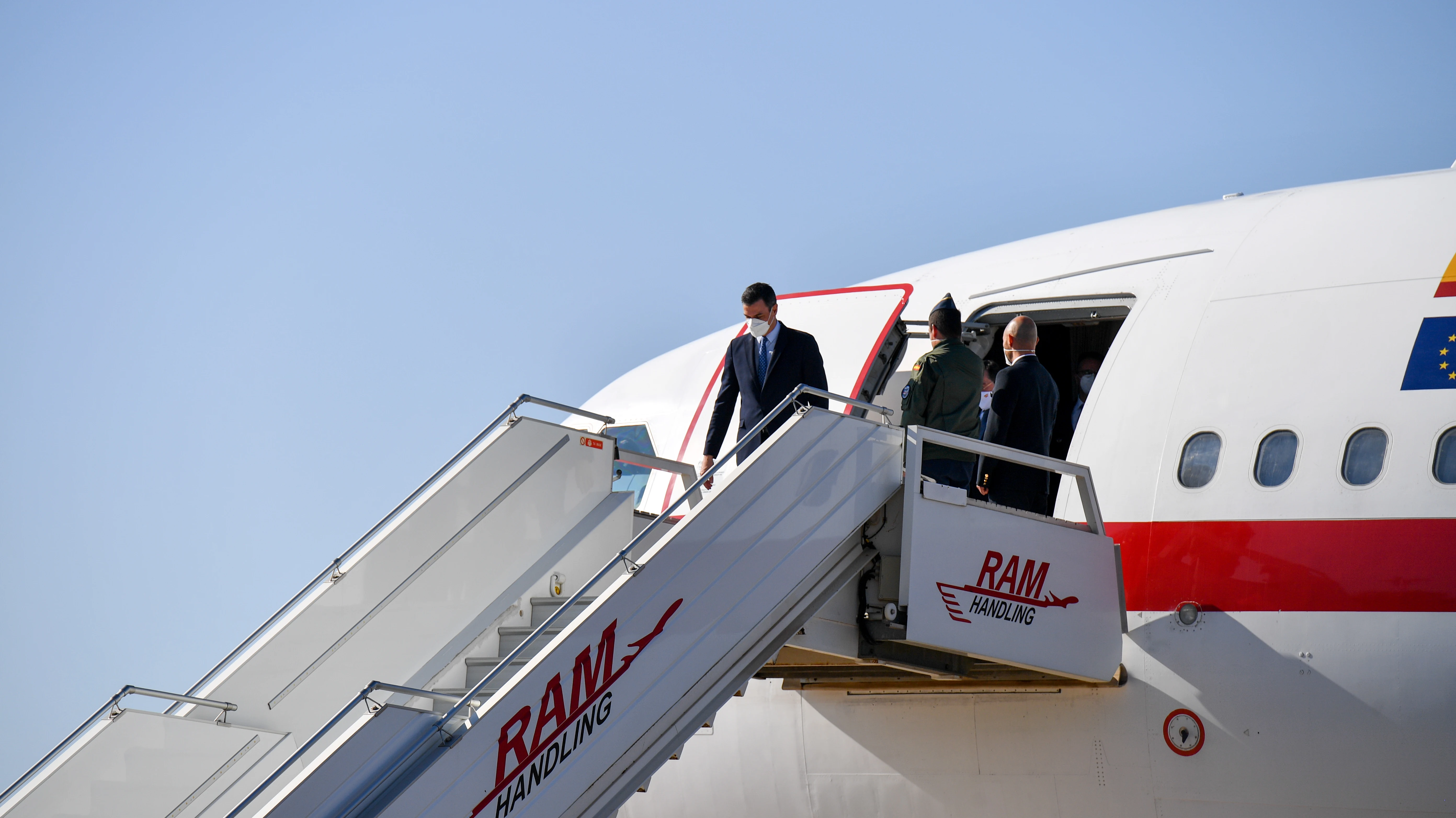 El presidente del Gobierno, Pedro Sánchez, a su llegada a Rabat para reunirse con Mohamed VI