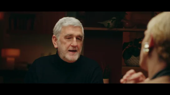 Juanma López Iturriaga: "Que un cura me hable de sexualidad me entra por una oreja y me sale por otra" Juanma López Iturriaga: "Que un cura me hable de sexualidad me entra por una oreja y me sale por otra"