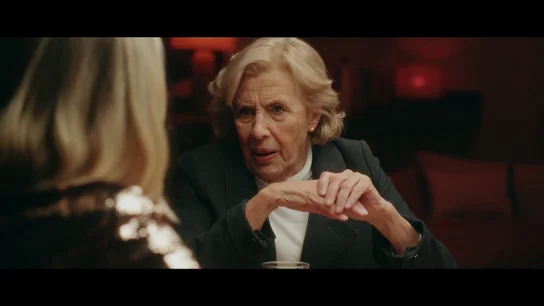 Manuela Carmena desvela lo que la reina Sofía le dijo en un ascensor (con imitación incluida) Manuela Carmena desvela lo que la reina Sofía le dijo en un ascensor (con imitación incluida)