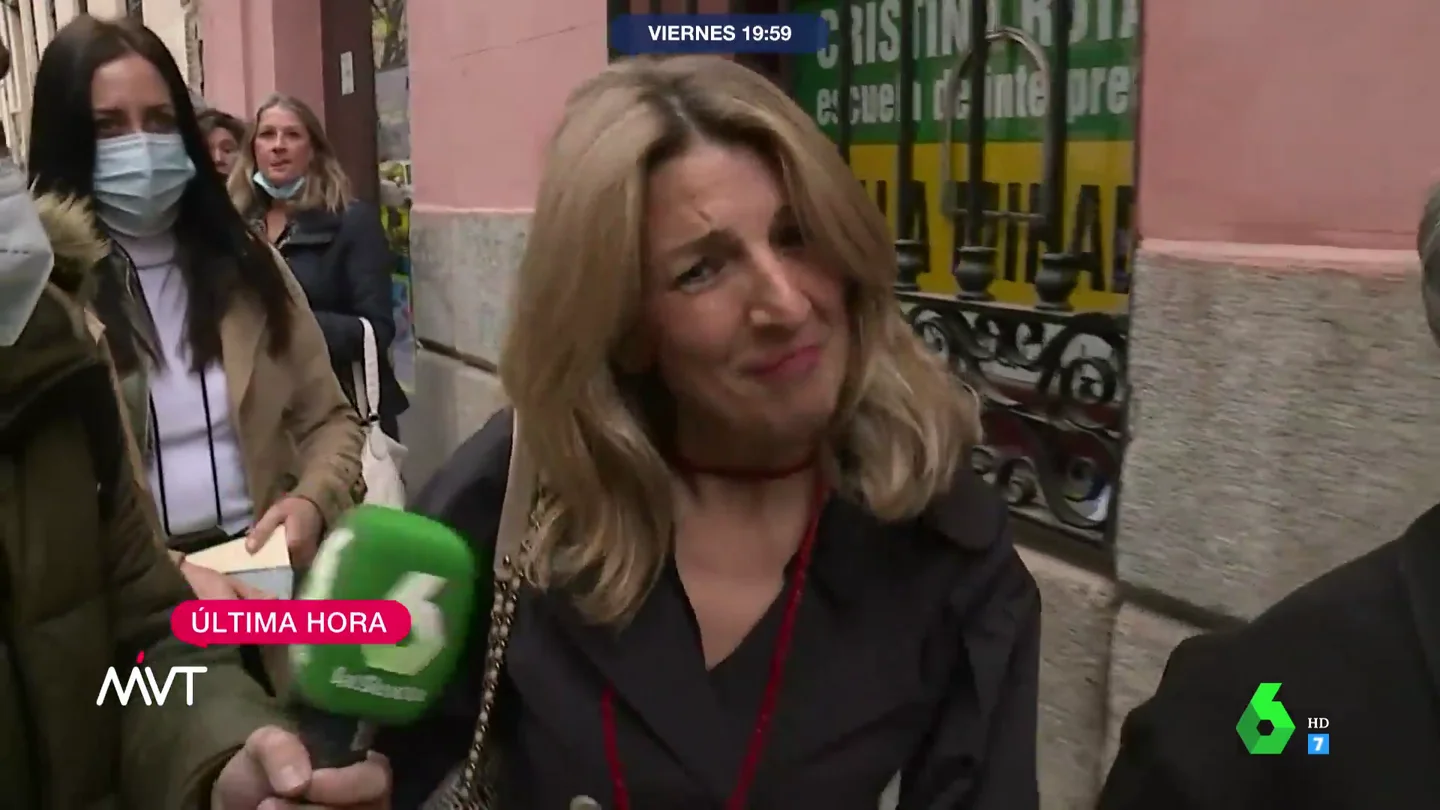 "Yo me dedico a trabajar": la reacción de Yolanda Díaz tras las dudas de Pablo Iglesias sobre haberla señalado como sucesora "Yo me dedico a trabajar": la reacción de Yolanda Díaz tras las dudas de Pablo Iglesias sobre haberla señalado como sucesora