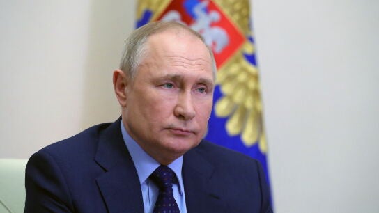 Vladimir Putin, durante una reuni&oacute;n con su consejo de seguridad durante la invasi&oacute;n a Ucrania
