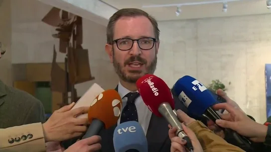 El lapsus de Javier Maroto durante el debate de investidura: se olvida una provincia de Castilla y León El lapsus de Javier Maroto durante el debate de investidura: se olvida una provincia de Castilla y León