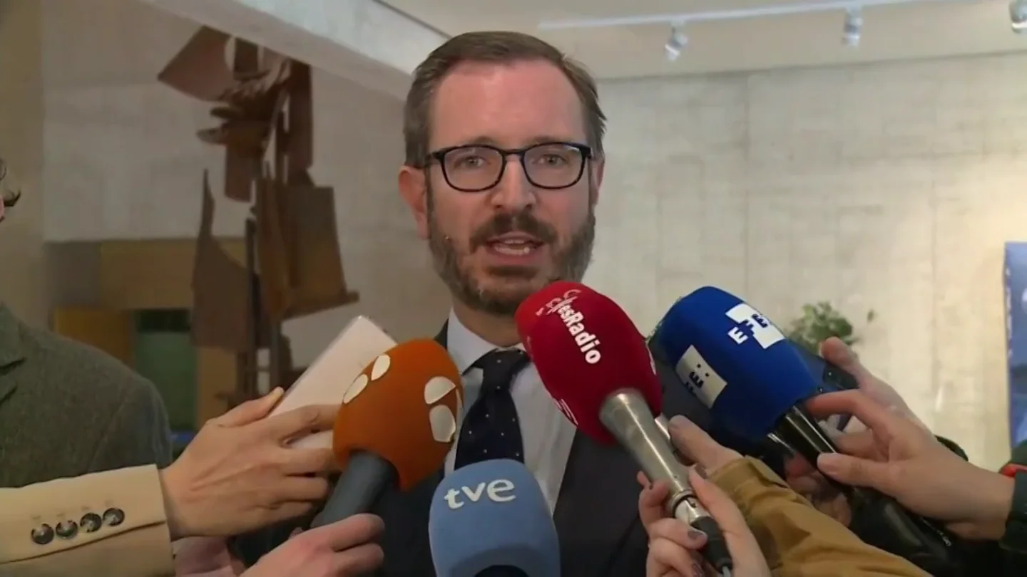 El lapsus de Javier Maroto durante el debate de investidura: se olvida una provincia de Castilla y León El lapsus de Javier Maroto durante el debate de investidura: se olvida una provincia de Castilla y León