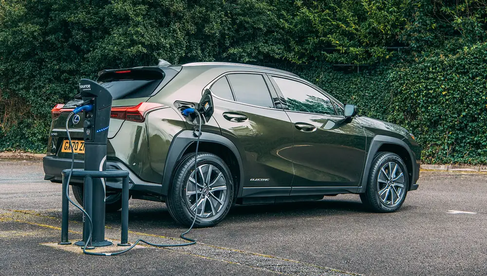 Aterriza en España la gama 2022 del Lexus UX