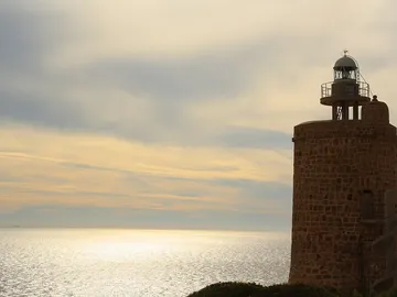 Faro de Camarinal: historia y dónde podemos encontrarlo Faro de Camarinal: historia y dónde podemos encontrarlo