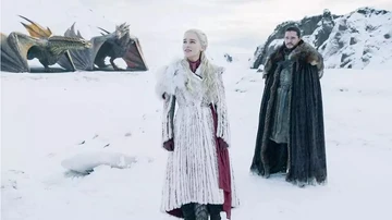 El abrigo de Daenerys que causó furor en las últimas temporadas.