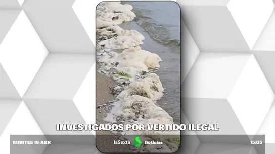 Desesperación entre mariscadores y marineros gallegos por los vertidos que inundan la ría de Arousa Desesperación entre mariscadores y marineros gallegos por los vertidos que inundan la ría de Arousa