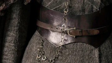 Detalle del cinturón de Sansa Stark en la temporada 6 de 'Juego de Tronos0'.
