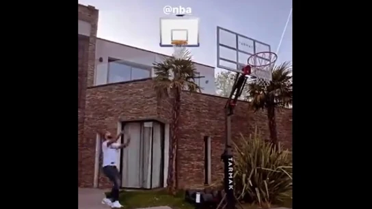 El reto de Sergio Ramos a Luka Doncic El reto de Sergio Ramos a Luka Doncic
