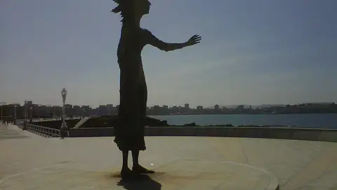 La Madre del Emigrante. Gijón La Madre del Emigrante. Gijón