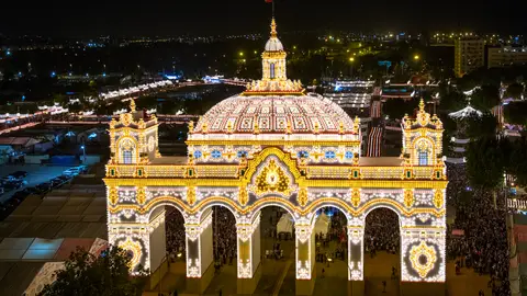Alumbrado de la Feria de Abril de Sevilla Alumbrado de la Feria de Abril de Sevilla