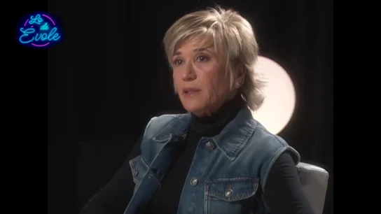 Julia Otero se sincera con Évole sobre el año que ha pasado tratándose un cáncer: "Empiezas a pensar las cosas que tal vez no puedas hacer" Julia Otero se sincera con Évole sobre el año que ha pasado tratándose un cáncer: "Empiezas a pensar las cosas que tal vez no puedas hacer"