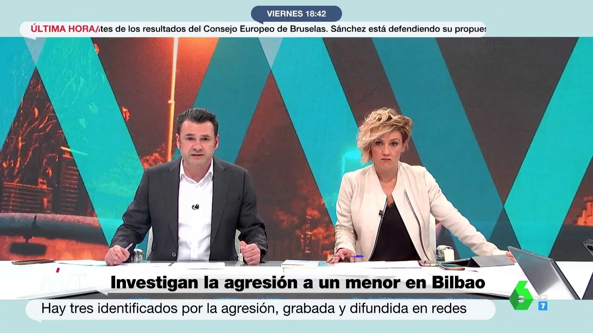 Iñaki López y Cristina Pardo en el plató de Más Vale Tarde