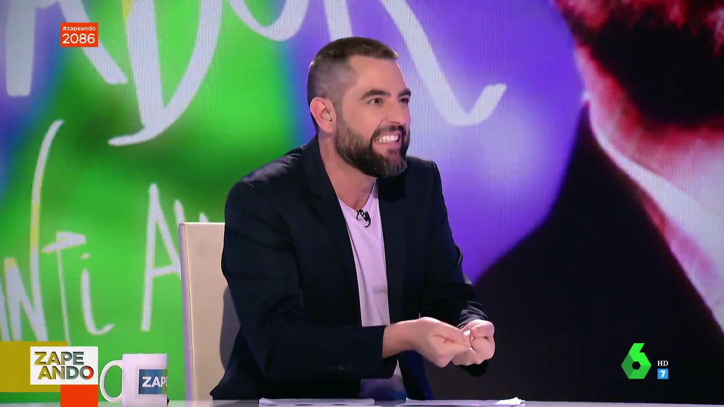 Dani Mateo desvela por qué aseguró que su novia tiene "orgasmos de pitufo" Dani Mateo desvela por qué aseguró que su novia tiene "orgasmos de pitufo"