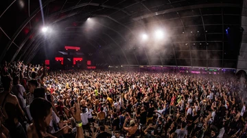 DREAMBEACH
