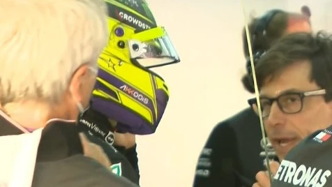 La tensa discusión entre Lewis Hamilton y Toto Wolff